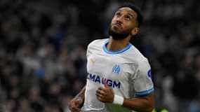 L'attaquant de l'OM Pierre-Emerick Aubameyang face à l'Ajax