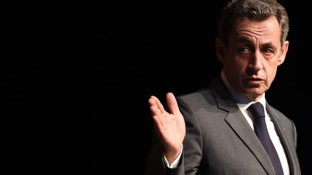 Nicolas Sarkozy a maintenu sa consigne pour le second tour, excluant tout retrait ou fusion.