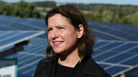 La directrice générale d'Engie, Catherine MacGregor, lors de l'inauguration d'une ferme solaire à Marcoussis, dans l'Essone, le 4 octobre 2021