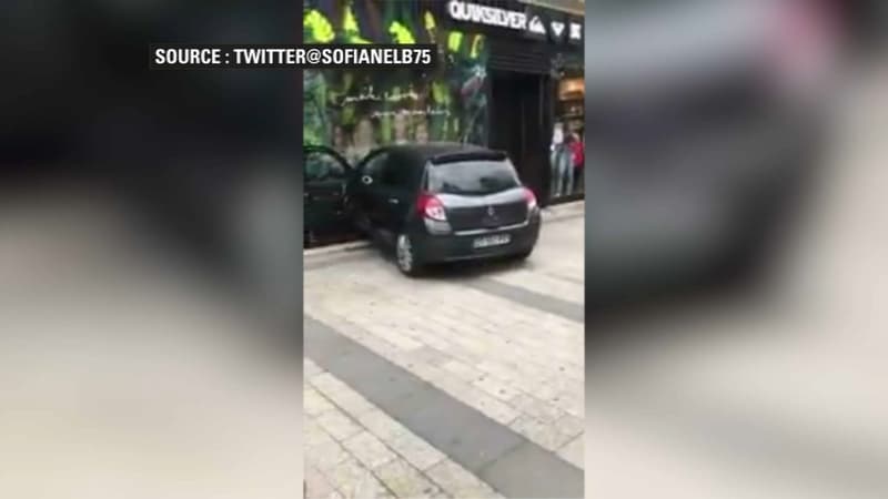 Une voiture est venue terminer sa course dans une vitrine des Champs-Elysées.