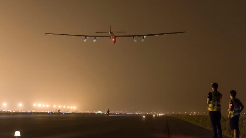 L'avion révolutionnaire Solar Impulse 2 décolle de Chine, le 31 mai 2015