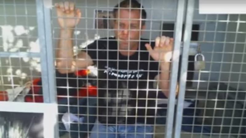Rémi Gaillard a passé quatre jours enfermé dans une cage de la SPA de Montpellier.