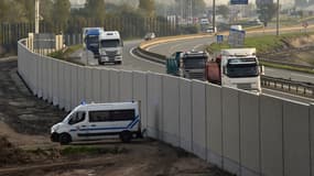 Le mur de Calais, pris en photo le 26 octobre 2016.