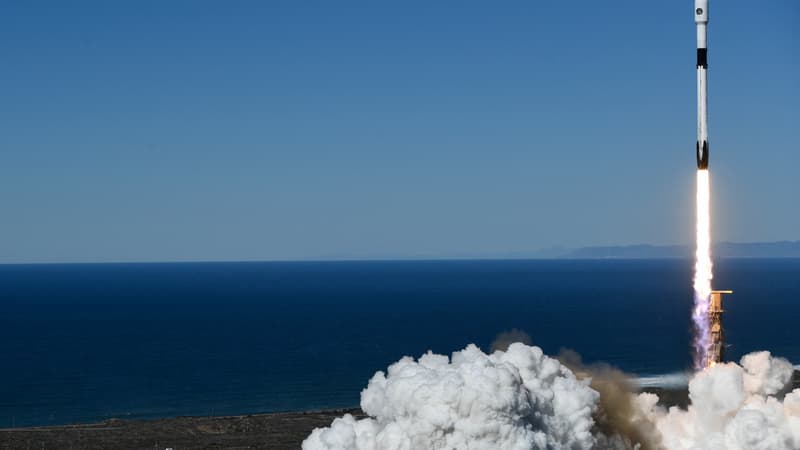 Une fusée Falcon 9 de SpaceX au décollage le 2 février 2022 (illustration)