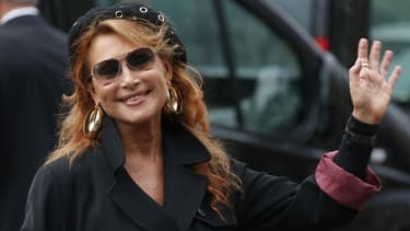 Julie Pietri a décidé de porter plainte contre le chanteur Jean-Luc Lahaye.