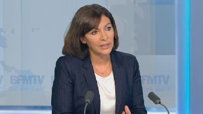 Anne Hidalgo était l'invitée de Ruth Elkrief sur BFMTV lundi soir.