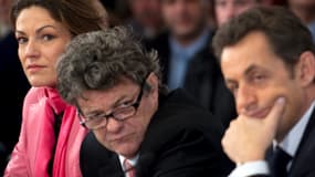 Entouré du président de la République, Nicolas Sarkozy, et de Chantal Jouanno, avec qui il a collaboré au ministère de l’Ecologie, Jean-Louis Borloo est dans les petits papiers du ministère des Sports pour venir soutenir la candidature française aux Jeux