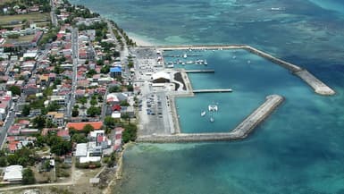Vue aérienne de la Guadeloupe.