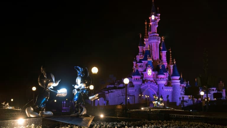 Le château de la Belle au bois dormant au parc de Disneyland Paris (Marne-La-Vallée) en 2017.