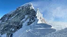 Le mont Everest, le 31 mai 2021, au Népal. 