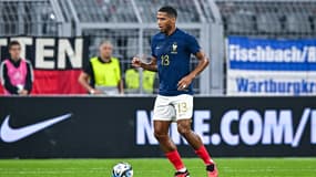 Jean-Clair Todibo fête sa première sélection lors du match amical Allemagne-France (2-1), le 12 septembre 2023 à Dortmund