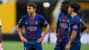 Joao Neves, Nuno Mendes et Vitinha avec le PSG