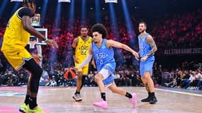 Nadir Hifi a éclaboussé la rencontre du All Star Game de son talent, samedi 30 décembre, à l'AccorHotels Arena