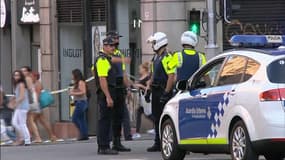 Attentat en Espagne: un homme abattu portant ce qui ressemble à une ceinture d'explosifs