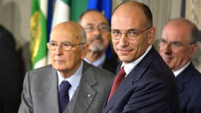 Enrico Letta a dû faire preuve de diplomatie pour construire sa coalition. A sa gauche le président Giorgio Napolitano.