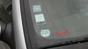 Le FVA permet aux forces de l'ordre de vérifier rapidement si un véhicule est bien assuré.