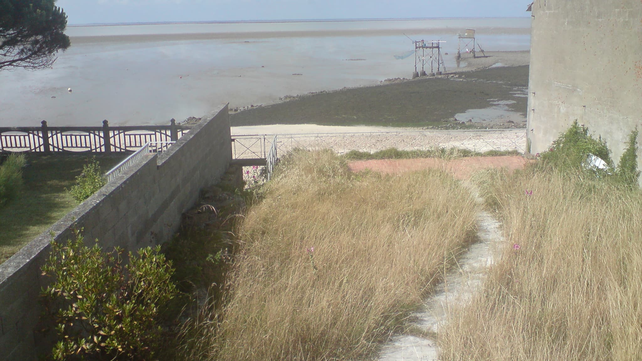 La vue depuis la maison de Fouras, où Marc Leveillé a vécu au début des années 2000.