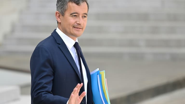 Le ministre de l'Intérieur Gérald Darmanin à la sortie du palais de l'Elysée le 4 mai 2022 à Paris 