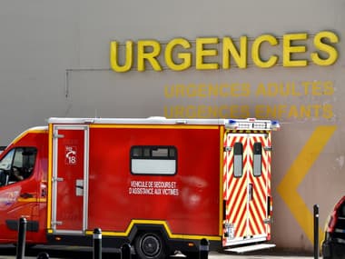 Un camion de pompiers devant un service d'urgences (illustration)