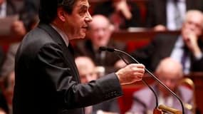 François Fillon a promis lors de son discours de politique générale devant l'Assemblée nationale qu'il n'y aurait "ni relâchement, ni immobilisme" pendant les 18 derniers mois du quinquennat de Nicolas Sarkozy. /Photo prise le 24 novembre 2010/REUTERS/Jac