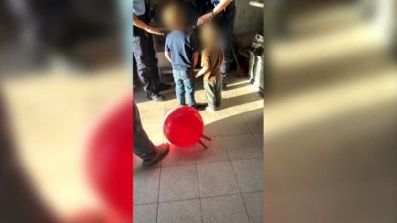 "Deux enfants ici, perdus?": Alexandre raconte comment il a recueilli les deux enfants français découverts seuls au bord d'une route au Portugal