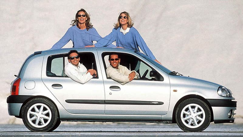 Selon une étude, 42% des Français sont nostalgiques de leur première voiture.