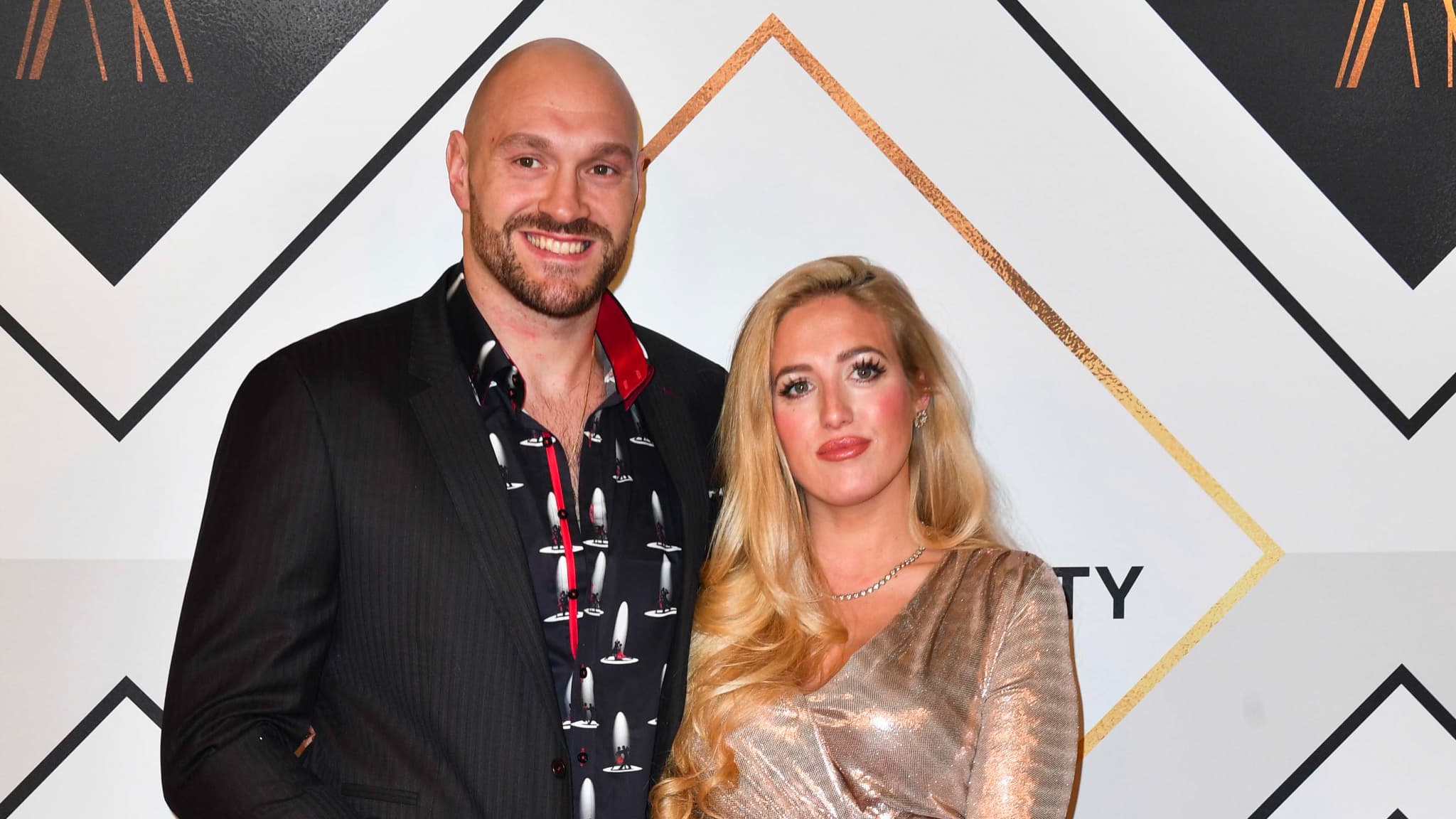 Tyson Fury et sa femme Paris le 16 décembre 2018 Tyson Fury et sa femme Paris le 16 décembre 2018