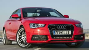 Le propriétaire de l'Audi A5 Quattro voulait vérifier si sa voiture pouvait rouler dans le sable.