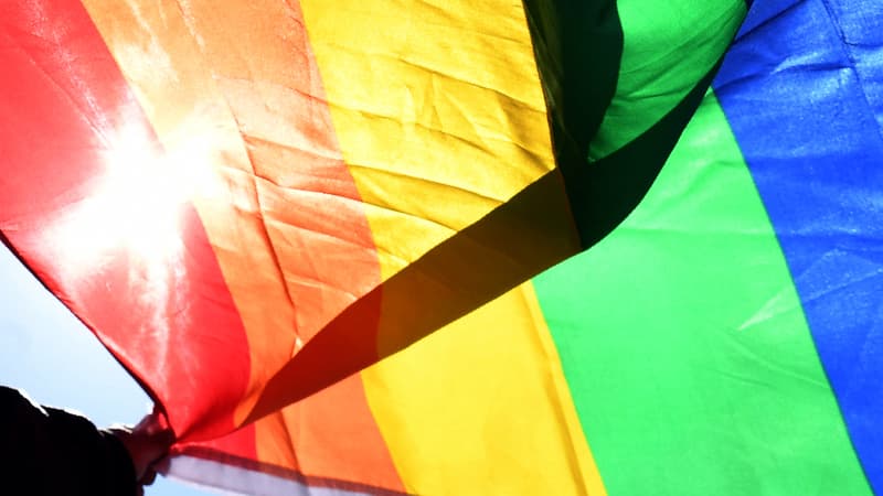 États-Unis: près de la moitié des jeunes LGBT ont pensé au suicide en 2021, selon un sondage