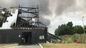 Un centre de tri a été ravagé par un incendie ce jeudi en Seine-et-Marne.