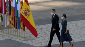 Le roi d'Espagne Felipe VI et la reine Letizia participent à une cérémonie à la mémoire des victimes du Covid-19 à Madrid, le 15 juillet 2021