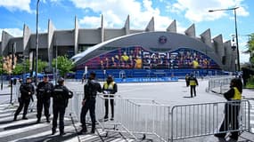 Les abords du Parc des Princes, le 28 avril 2024