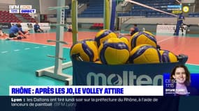 "On est passés de 350 à 450 adhérents": depuis la médaille d'or de l'équipe de France de volley aux Jeux olympiques, ce club du Rhône enregistre une hausse des licenciés