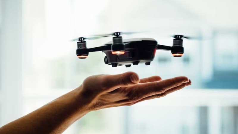 Le prix de ce drone DJI s'effondre, les technophiles en profitent mais les stocks s'écoulent