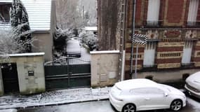 Oise : chutes de neige à Crépy-en-Valois - Témoins BFMTV