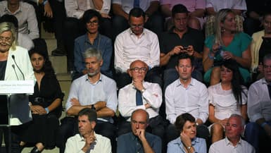 Éric Ciotti et Rachida Dati au centre, lors de la réunion des Républicains marquant la fin des vacances d'été au Cannet, dans le sud de la France, le 27 août 2023