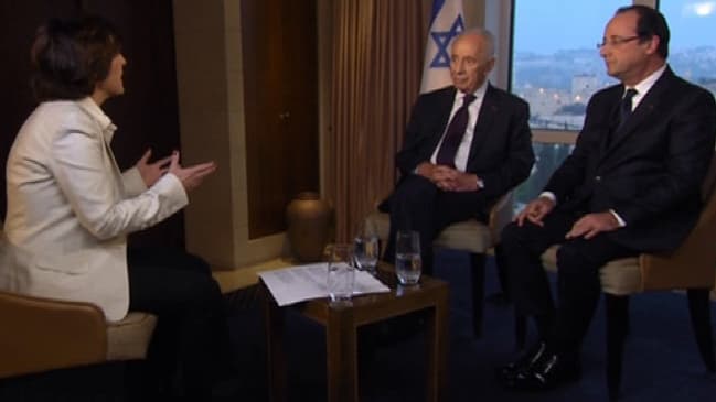 Shimon Peres et François Hollande face à Ruth Elkrief, lundi 18 novembre.