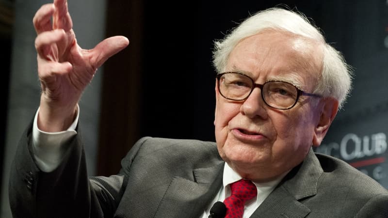 Le milliardaire américain Warren Buffett a vendu un tiers des titres d'IBM que détenait son fonds, Berkshire Hathaway.
