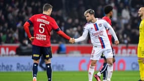 Le Lyonnais Nicolas Tagliafico et le Lillois Gabriel Gudmundsson