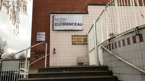 Les cours ont été suspendus au lycée Clemenceau.