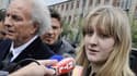 La mère de Fiona Cécile Bourgeon accompagnée de son avocat lors d'une conférence de presse à Clermont-Ferrand le 16 mai 2013.