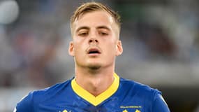 Ivan Ilic avec l'Hellas Vérone en septembre 2022