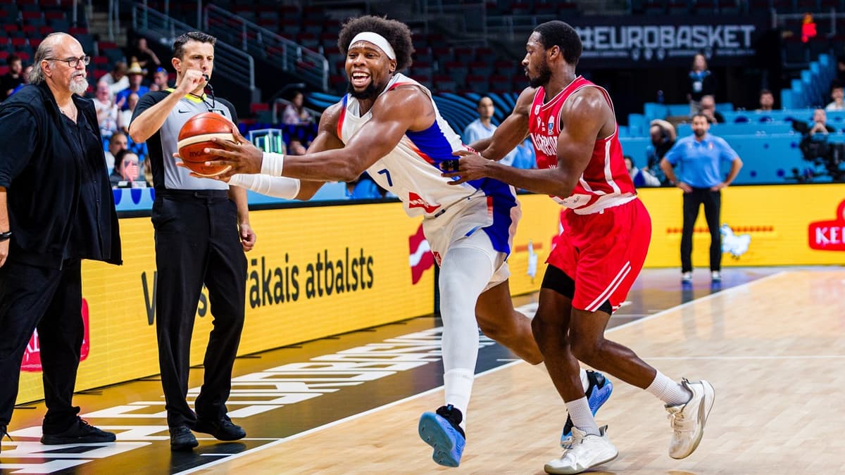 GUERSCHON YABUSELE CIBLE LA CHOSE QUI A CAUSÉ L'ÉLIMINATION DE L'ÉQUIPE DE FRANCE À L'EUROBASKET