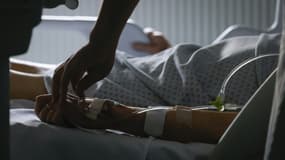 Un patient dans une chambre d'hôpital (photo d'illustration).