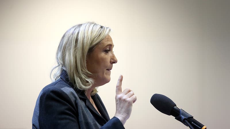 Marine Le Pen snobe-t-elle la Manif pour tous?