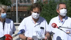 Le professeur Fabrice Michel lors du point presse le 15 mai 2020 devant l'hôpital de la Timone à Marseille