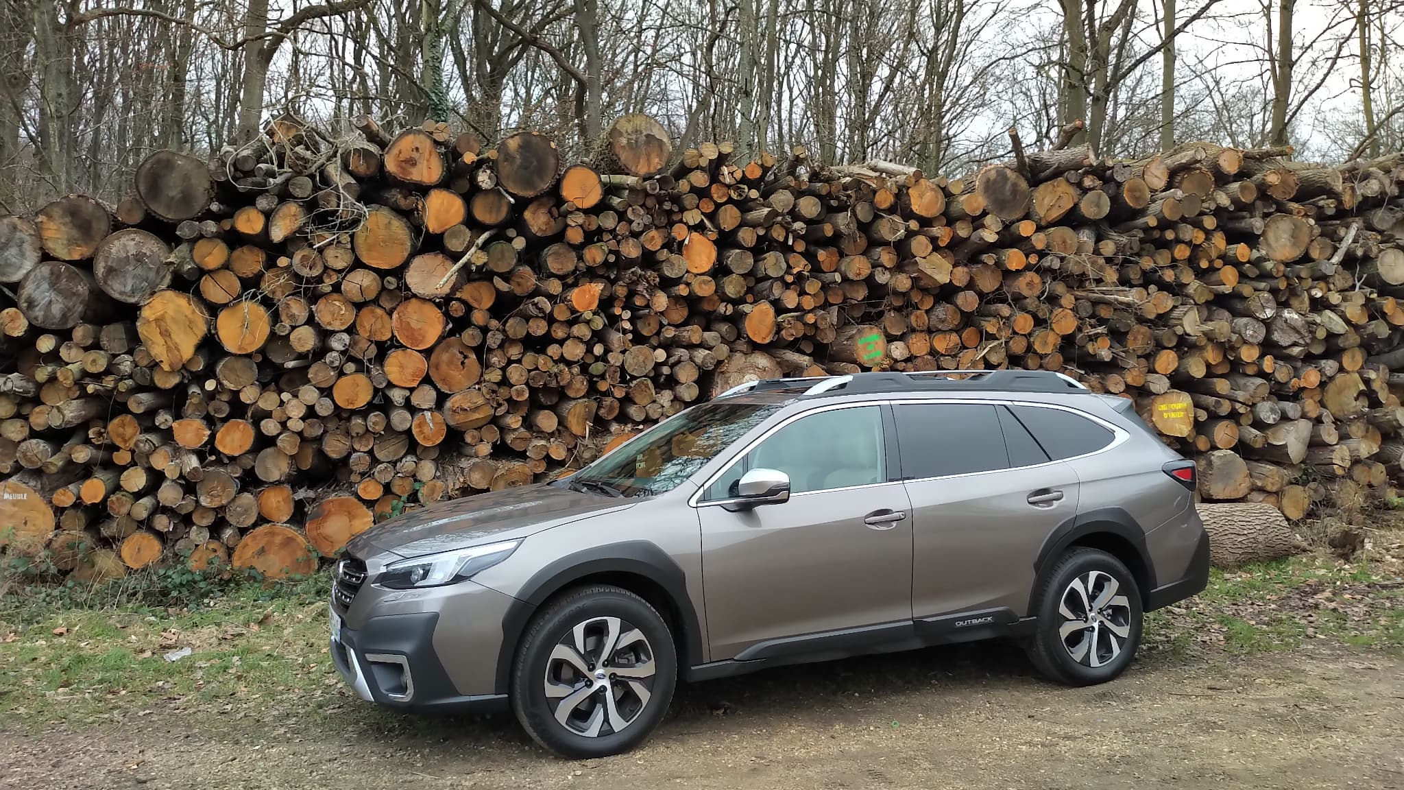 Avec 4,70 mètres de long, l’Outback est un grand modèle familial.