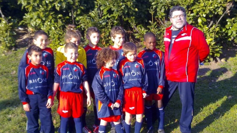 Castello Lukeba avec l’Olympique St-Genis Laval Castello Lukeba avec l’Olympique St-Genis Laval