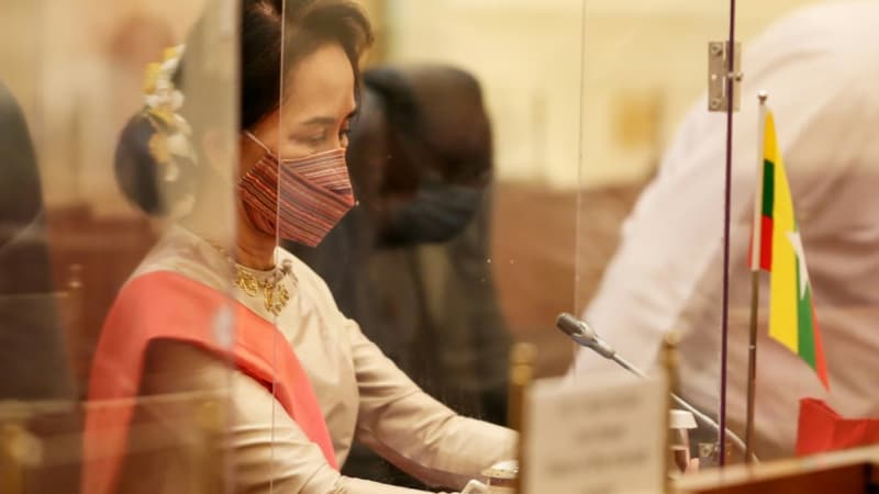 Birmanie: Aung San Suu Kyi inculpée pour corruption