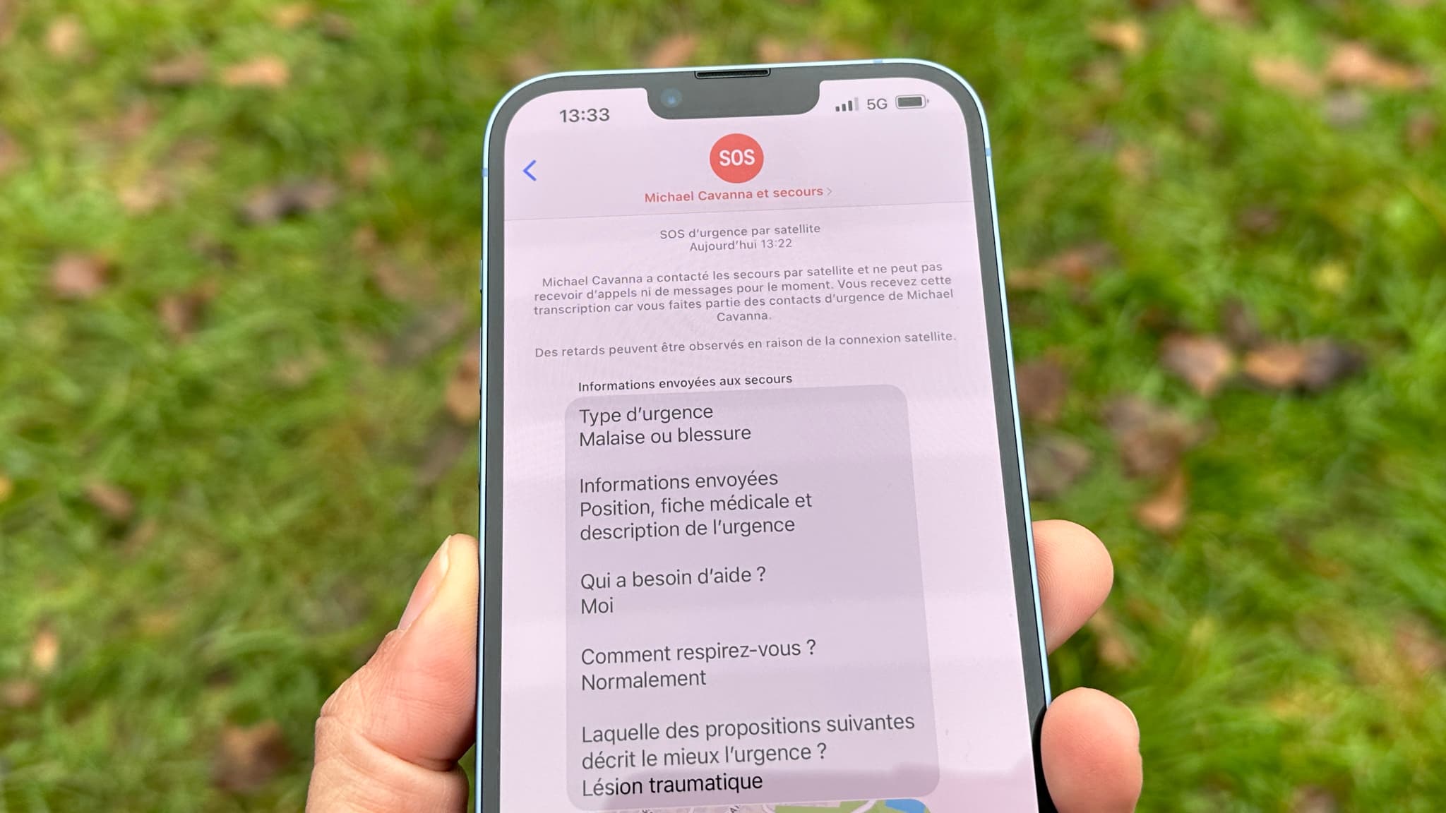 L'échange avec les services de secours se fait par SMS envoyés par satellite